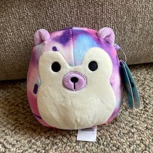 Yasmin the Hedgehog Squishmallow